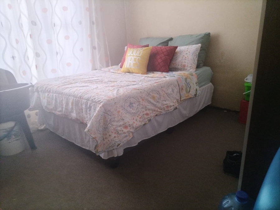 2 Bedroom Property for Sale in Rustenburg Central North West